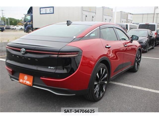 Toyota Crown Crossover 2024-06 8034993-12