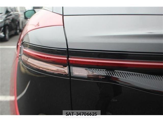 Toyota Crown Crossover 2024-06 8034993-23