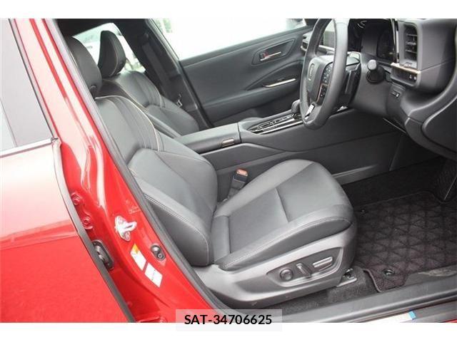 Toyota Crown Crossover 2024-06 8034993-27