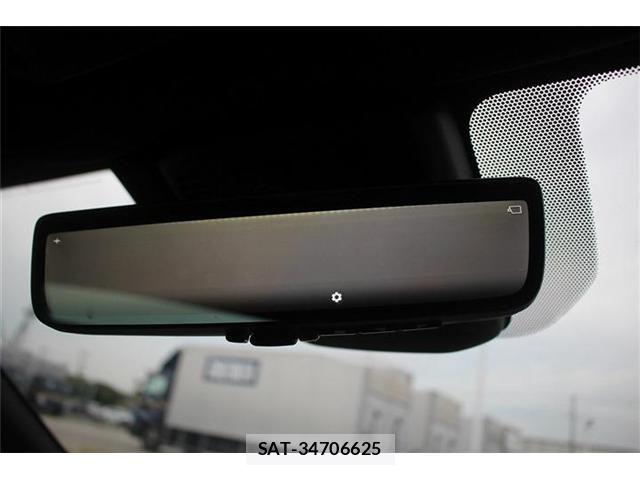 Toyota Crown Crossover 2024-06 8034993-4