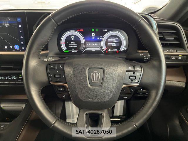 Toyota Crown Crossover 2023-10 8073354-10