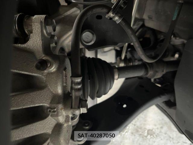 Toyota Crown Crossover 2023-10 8073354-19