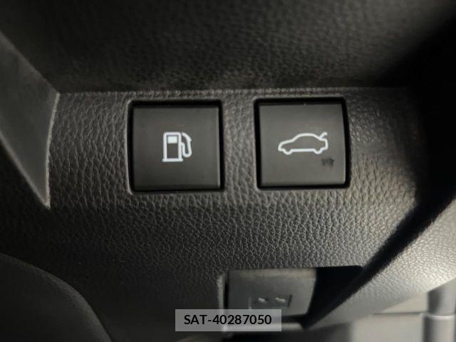 Toyota Crown Crossover 2023-10 8073354-3