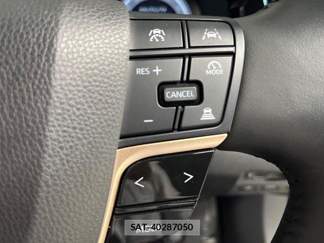 Toyota Crown Crossover 2023-10 8073354-4