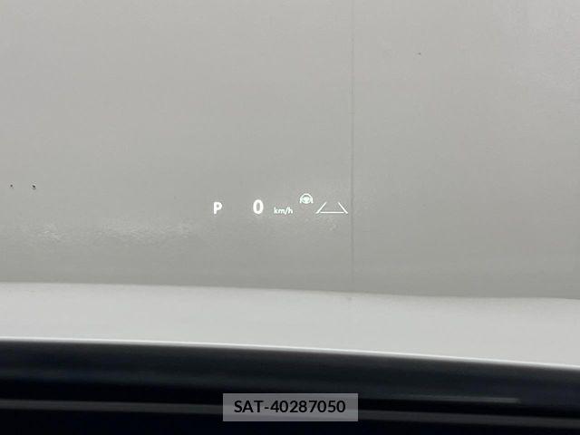 Toyota Crown Crossover 2023-10 8073354-5