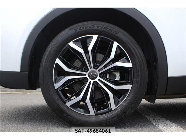 Toyota Crown Crossover 2023-09 8073357-18