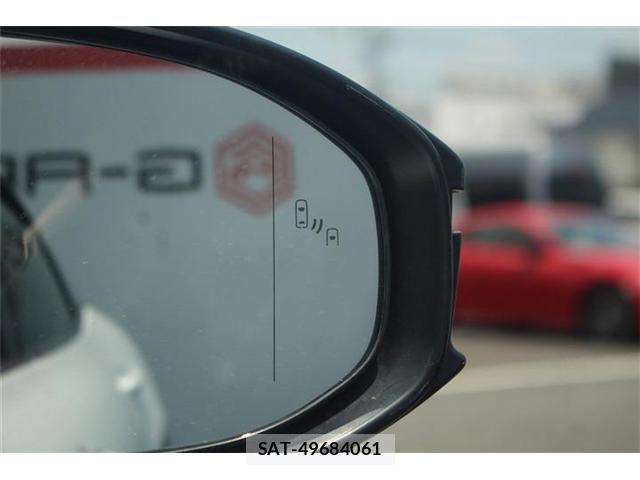 Toyota Crown Crossover 2023-09 8073357-5