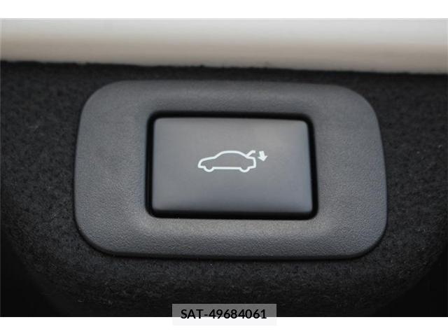 Toyota Crown Crossover 2023-09 8073357-6