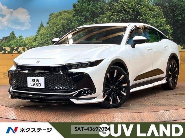 Toyota Crown Crossover 2022-12 8073351-0