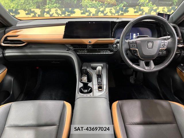 Toyota Crown Crossover 2022-12 8073351-1