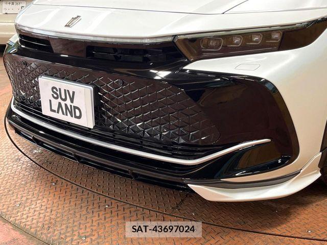 Toyota Crown Crossover 2022-12 8073351-2