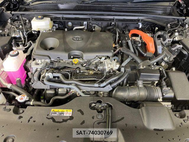 Toyota Crown Crossover 2023-01 8073355-18