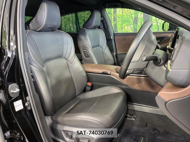 Toyota Crown Crossover 2023-01 8073355-8