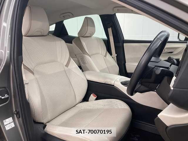 Toyota Crown Crossover 2022-12 8073356-4