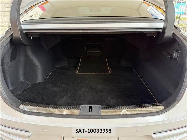 Toyota Crown Crossover 2023-07 8073352-19