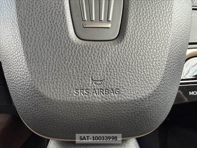 Toyota Crown Crossover 2023-07 8073352-22