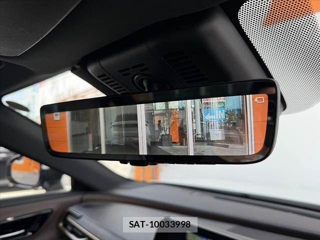 Toyota Crown Crossover 2023-07 8073352-5