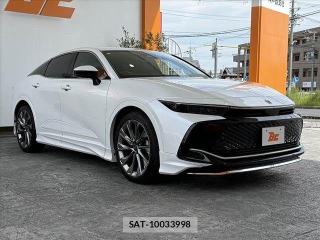 Toyota Crown Crossover 2023-07 8073352-7