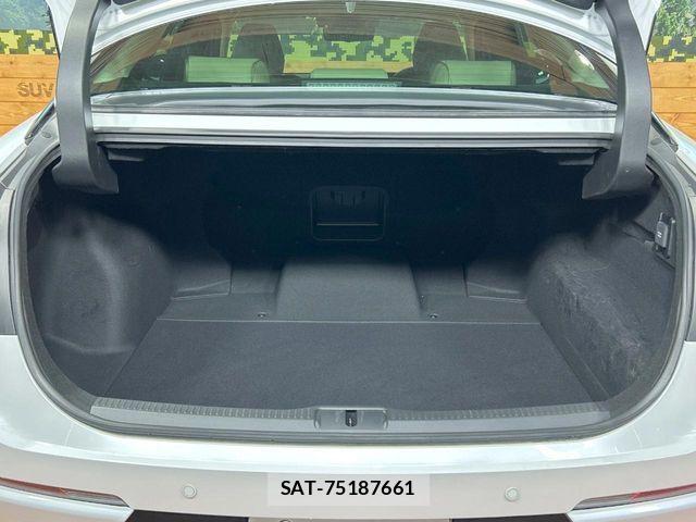 Toyota Crown Crossover 2022-11 8098624-9