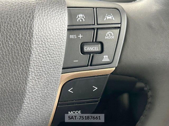 Toyota Crown Crossover 2022-11 8098624-4
