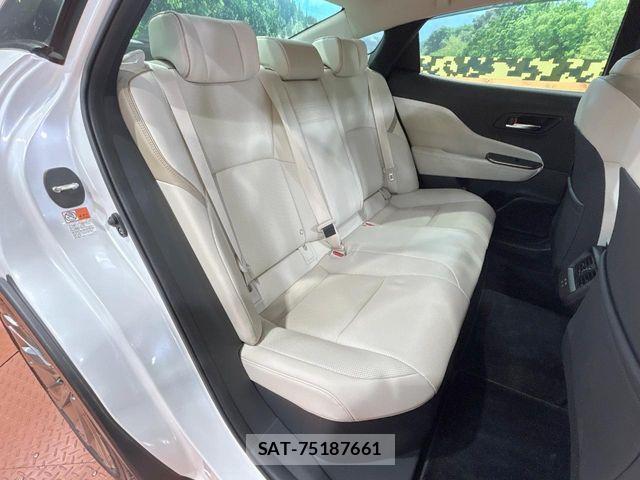 Toyota Crown Crossover 2022-11 8098624-8