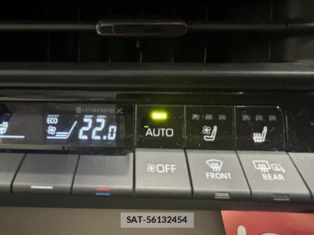 Toyota Crown Crossover 2023-07 8098627-18