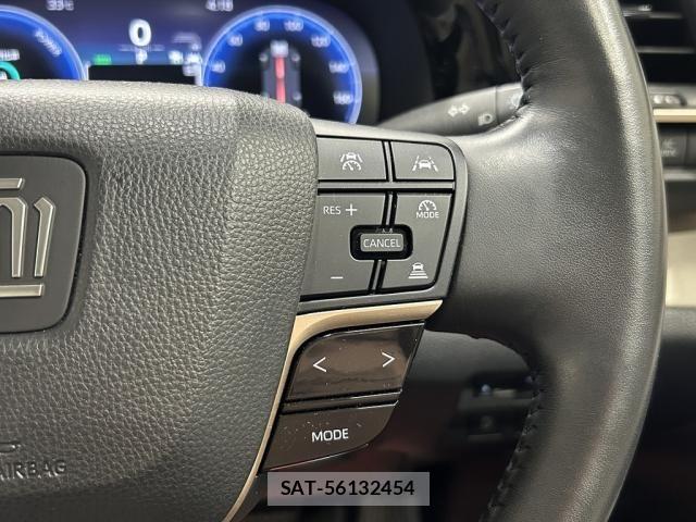 Toyota Crown Crossover 2023-07 8098627-22