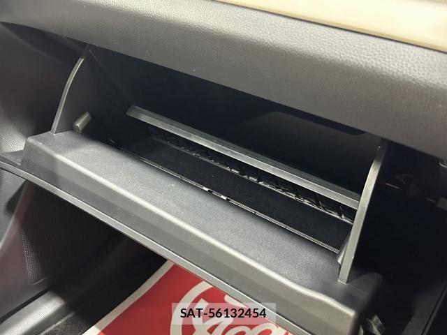 Toyota Crown Crossover 2023-07 8098627-24