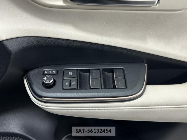 Toyota Crown Crossover 2023-07 8098627-27