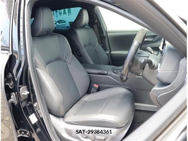 Toyota Crown Crossover 2022-10 8098625-4