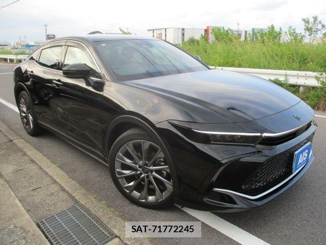 Toyota Crown Crossover 2024-09 8098623-0