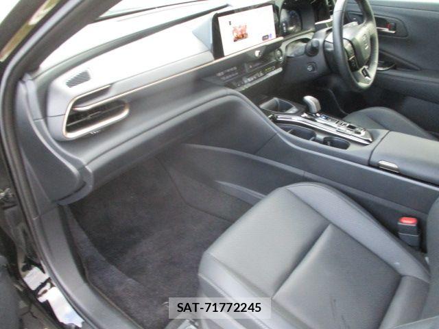 Toyota Crown Crossover 2024-09 8098623-12