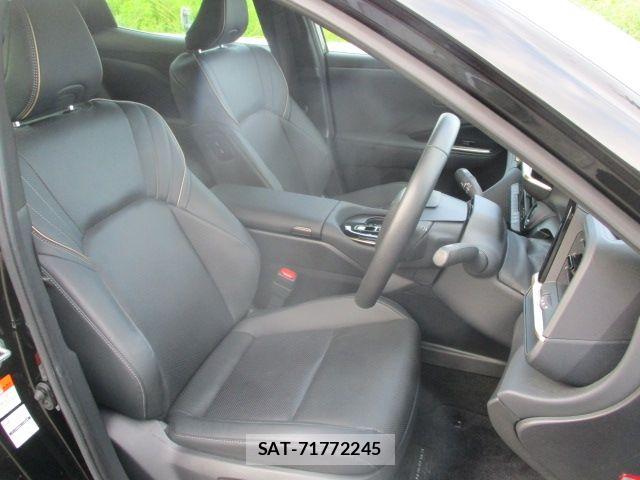 Toyota Crown Crossover 2024-09 8098623-7