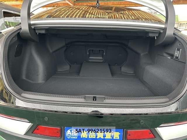 Toyota Crown Crossover 2024-06 8098621-13
