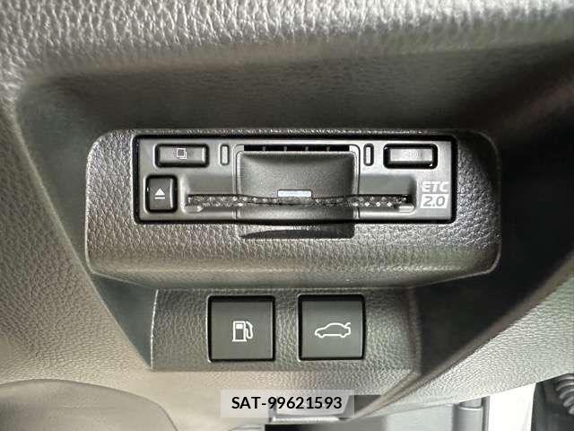 Toyota Crown Crossover 2024-06 8098621-19