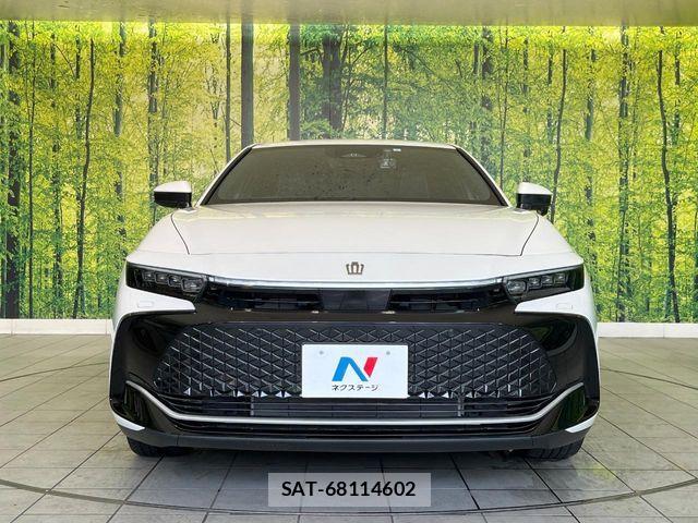 Toyota Crown Crossover 2023-05 8098622-13