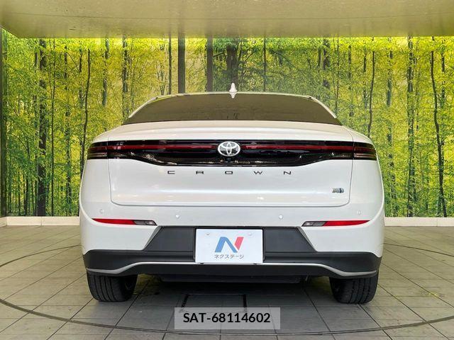 Toyota Crown Crossover 2023-05 8098622-14