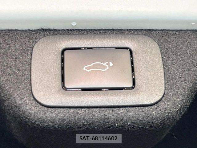 Toyota Crown Crossover 2023-05 8098622-6