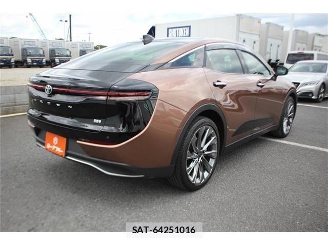 Toyota Crown Crossover 2022-12 8098626-13