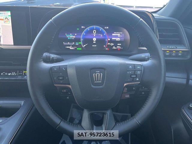 Toyota Crown Crossover 2024-03 8129485-10