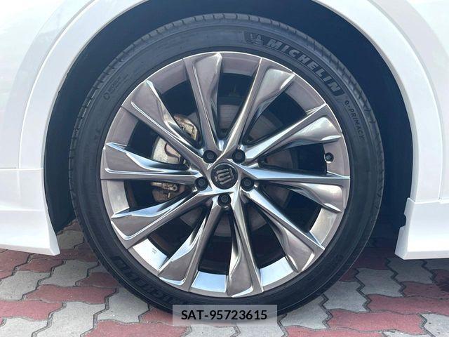 Toyota Crown Crossover 2024-03 8129485-12