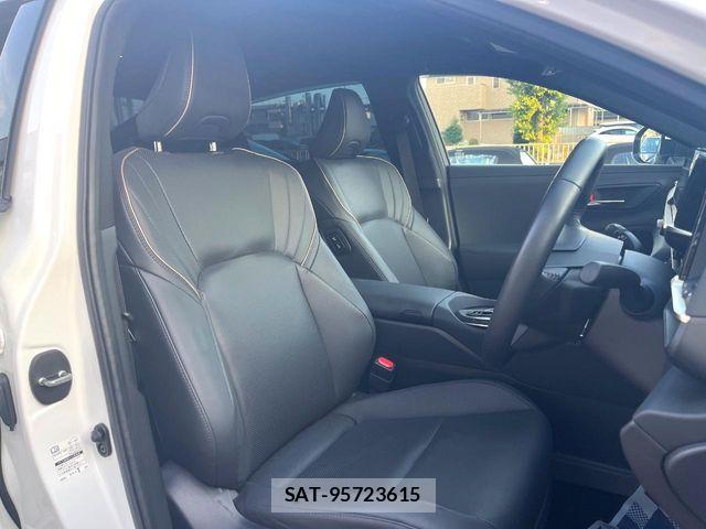 Toyota Crown Crossover 2024-03 8129485-7