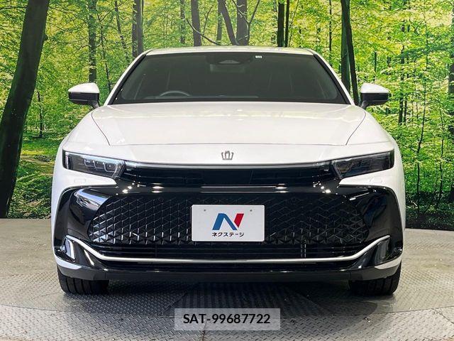 Toyota Crown Crossover 2022-12 8129489-14