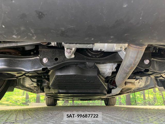 Toyota Crown Crossover 2022-12 8129489-19
