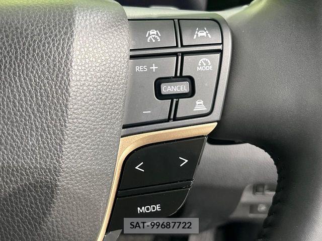 Toyota Crown Crossover 2022-12 8129489-6