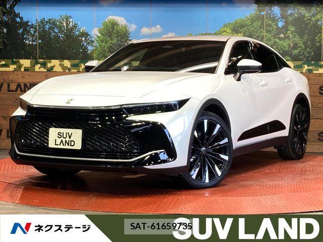 Toyota Crown Crossover 2023-02 8145613-0