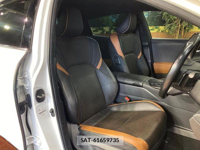Toyota Crown Crossover 2023-02 8145613-8
