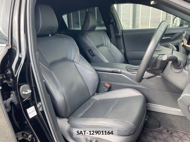 Toyota Crown Crossover 2024-03 8145618-10