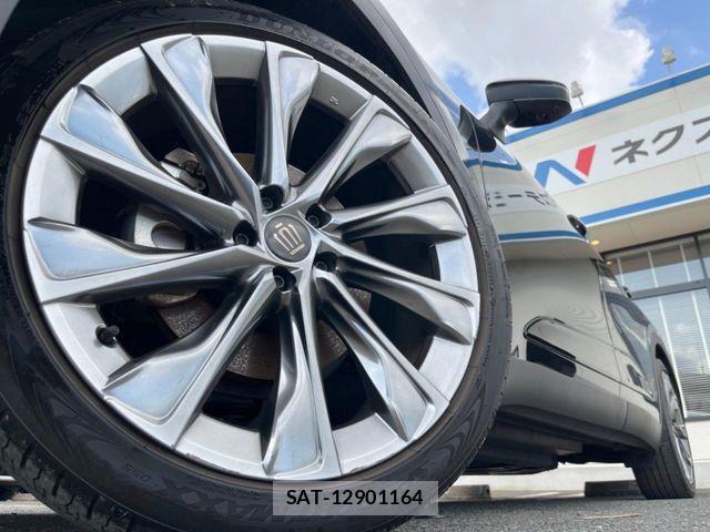 Toyota Crown Crossover 2024-03 8145618-14
