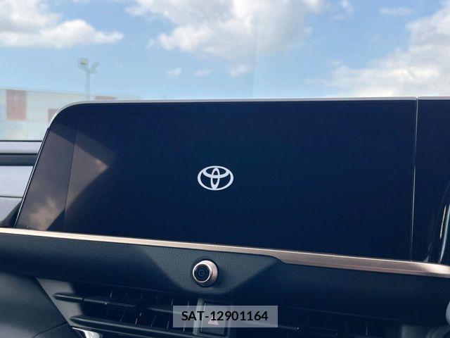 Toyota Crown Crossover 2024-03 8145618-2